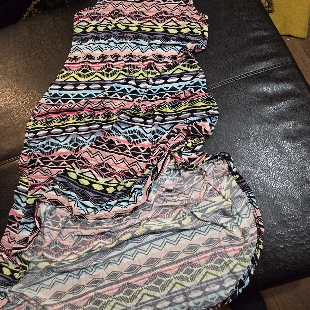 Vibrant Patterned High Low Dress - Picture 6 of 6
